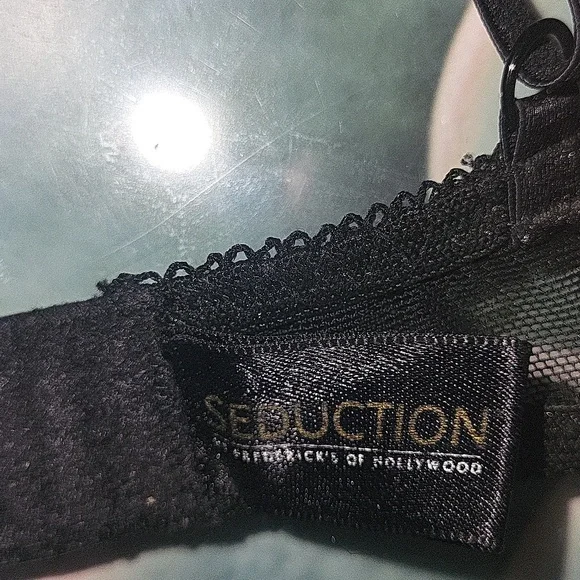 Seduction by Frederick's of Hollywood 3 Piece Lingerie Set Small - Picture 6 of 15